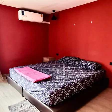 Hash Silom Apartment @ Silom Soi 3 Bangkok Exterior photo